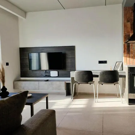 Arsinois Apartment